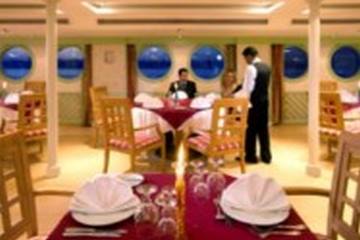 La Dolce Vita Nile Cruise — Restaurant